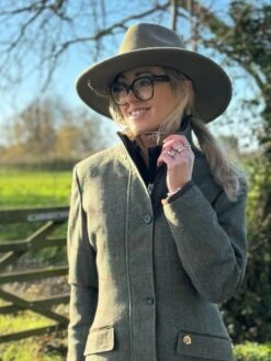 Combrook Ladies Tweed Field Jacket In Heath - Regular Fit -Alan Paine Fashion Store Combrook Ladies Jacket Heath 1