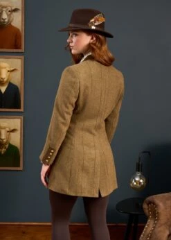 Combrook Ladies Mid-Thigh Coat In Grove - Regular Fit 11 Combrook Ladies Mid-Thigh Coat In Grove - Regular Fit -Alan Paine Fashion Store Combrook Ladies Mid Thigh Coat Grove 3