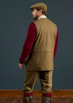 Combrook Men's Tweed Shooting Waistcoat In Sage - Shooting Fit -Alan Paine Fashion Store Combrook Men s Tweed Shooting Waistcoat Reed 5 6ef663b6 21a0 41f9 8036 a721026b14db