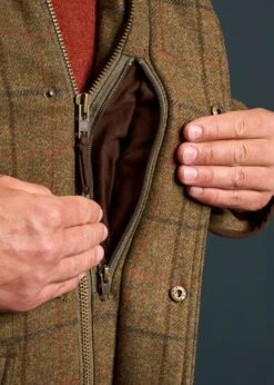 Combrook Men's Tweed Shooting Field Coat In Thyme - Shooting Fit 14 Combrook Men's Tweed Shooting Field Coat In Thyme - Shooting Fit -Alan Paine Fashion Store Combrook Mens Tweed Shooting Field Coat Thyme 7