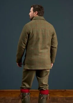 Combrook Men's Waterproof Tweed Coat In Reed - Regular Fit 12 Combrook Men's Waterproof Tweed Coat In Reed - Regular Fit -Alan Paine Fashion Store Combrook Mens Tweed Waterproof Shooting Coat Reed 4