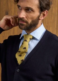 Cornwall Lambswool Cardigan In Navy - Classic Fit -Alan Paine Fashion Store Cornwall Lambswool Cardigan Mens Dark Navy 5