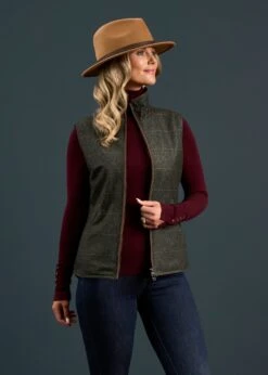 Didsmere Ladies Technical Tweed Gilet In Myrtle - Regular Fit -Alan Paine Fashion Store Dismere Ladies Technical Tweed Gilet Myrtle 4