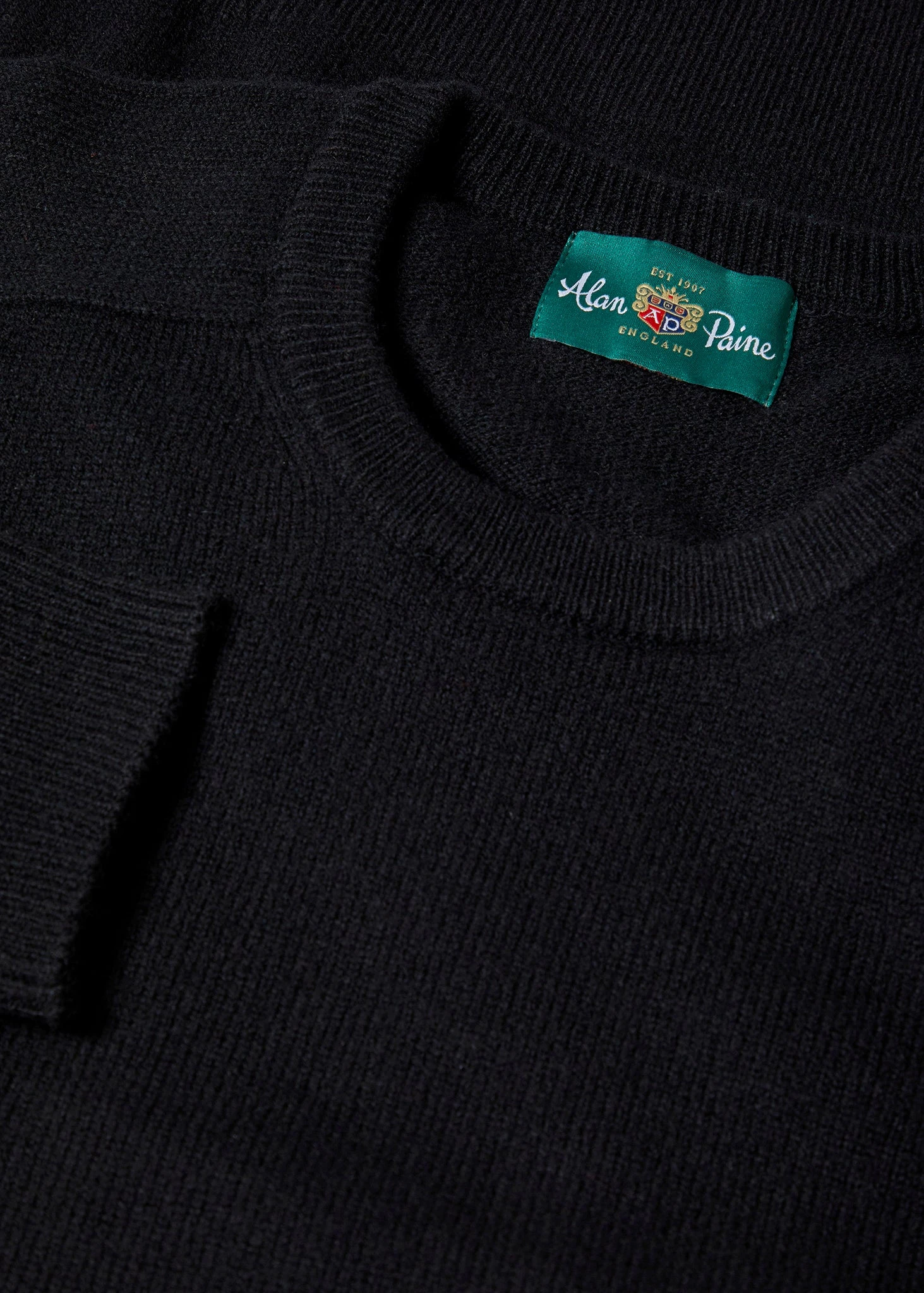 Dorset Men's Lambswool Jumper In Black - Classic Fit 2 Dorset Men's Lambswool Jumper In Black - Classic Fit - Image 2