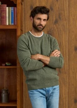 Dorset Men's Lambswool Jumper In Landscape - Classic Fit 9 Dorset Men's Lambswool Jumper In Landscape - Classic Fit -Alan Paine Fashion Store Dorset Mens Lambswool Jumper Landscape 4