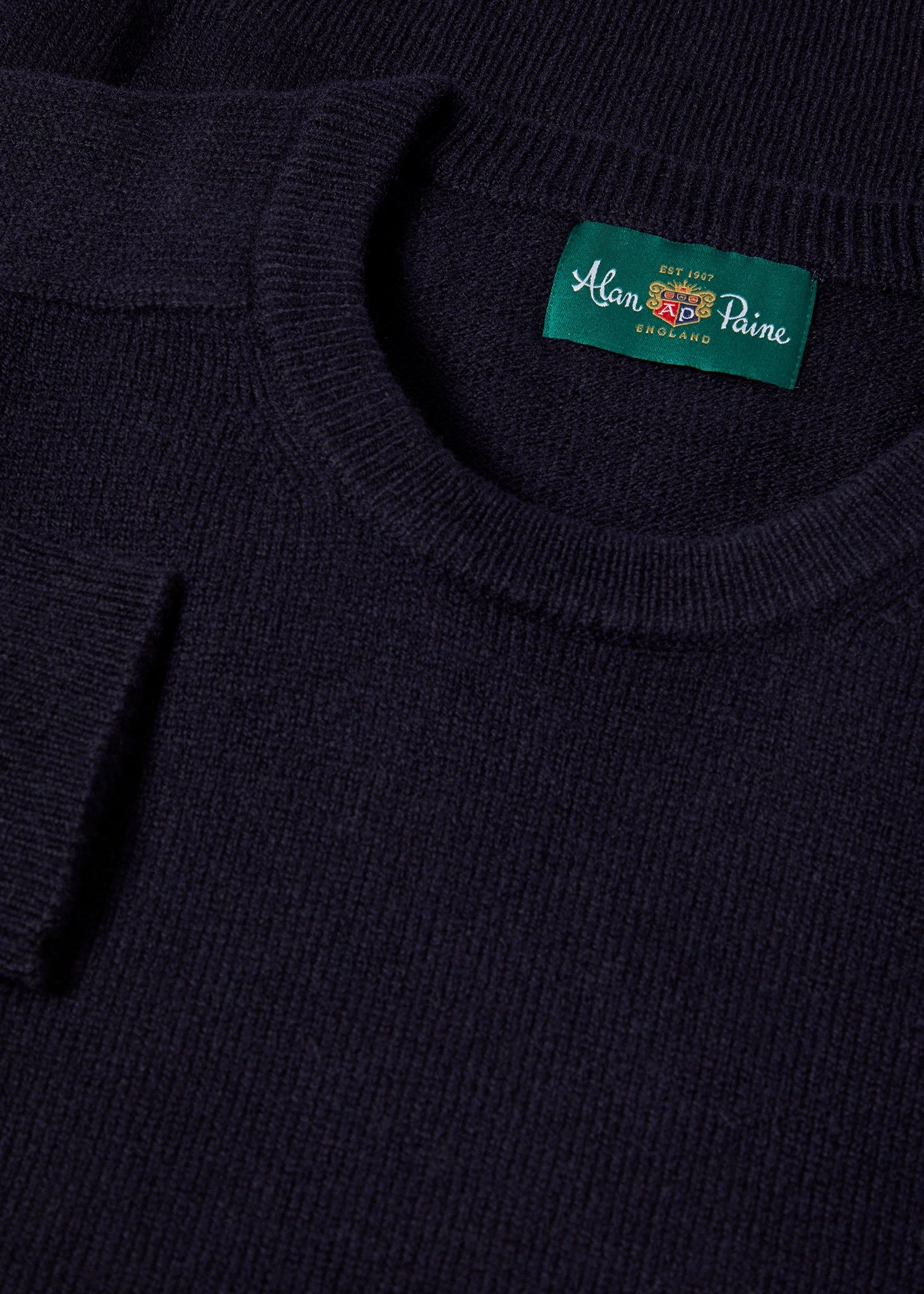 Dorset Men's Lambswool Jumper In Navy - Classic Fit 2 Dorset Men's Lambswool Jumper In Navy - Classic Fit - Image 2
