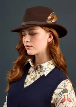 Erin Luxury Vee Neck Tank Top In Dark Navy 7 Erin Luxury Vee Neck Tank Top In Dark Navy -Alan Paine Fashion Store Erin Luxury Vee Neck Tank Top Dark Navy 2