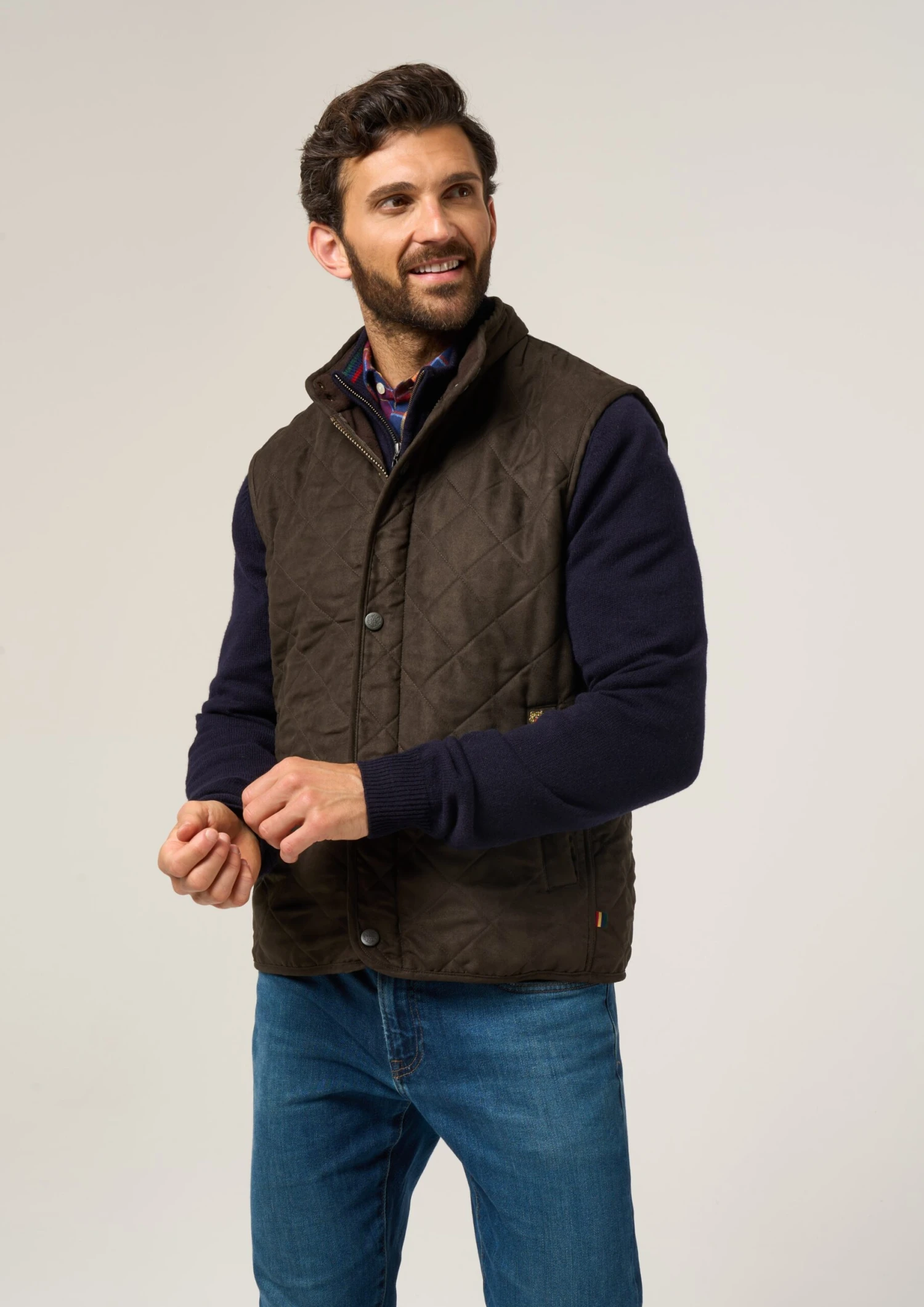 Felwell Men's Gilet In Olive - Regular Fit 2 Felwell Men's Gilet In Olive - Regular Fit - Image 2