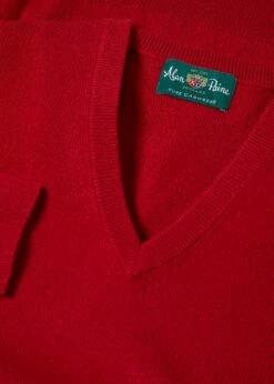Haddington Cashmere Jumper In Ruby - Regular Fit -Alan Paine Fashion Store Haddington Cashmere Jumper Red