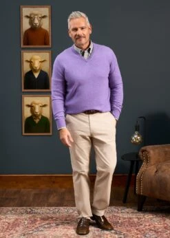 Haddington Cashmere Jumper In Heliotrope - Regular Fit 7 Haddington Cashmere Jumper In Heliotrope - Regular Fit -Alan Paine Fashion Store Haddington Cashmere Vee Neck Jumper Heliotrope 4