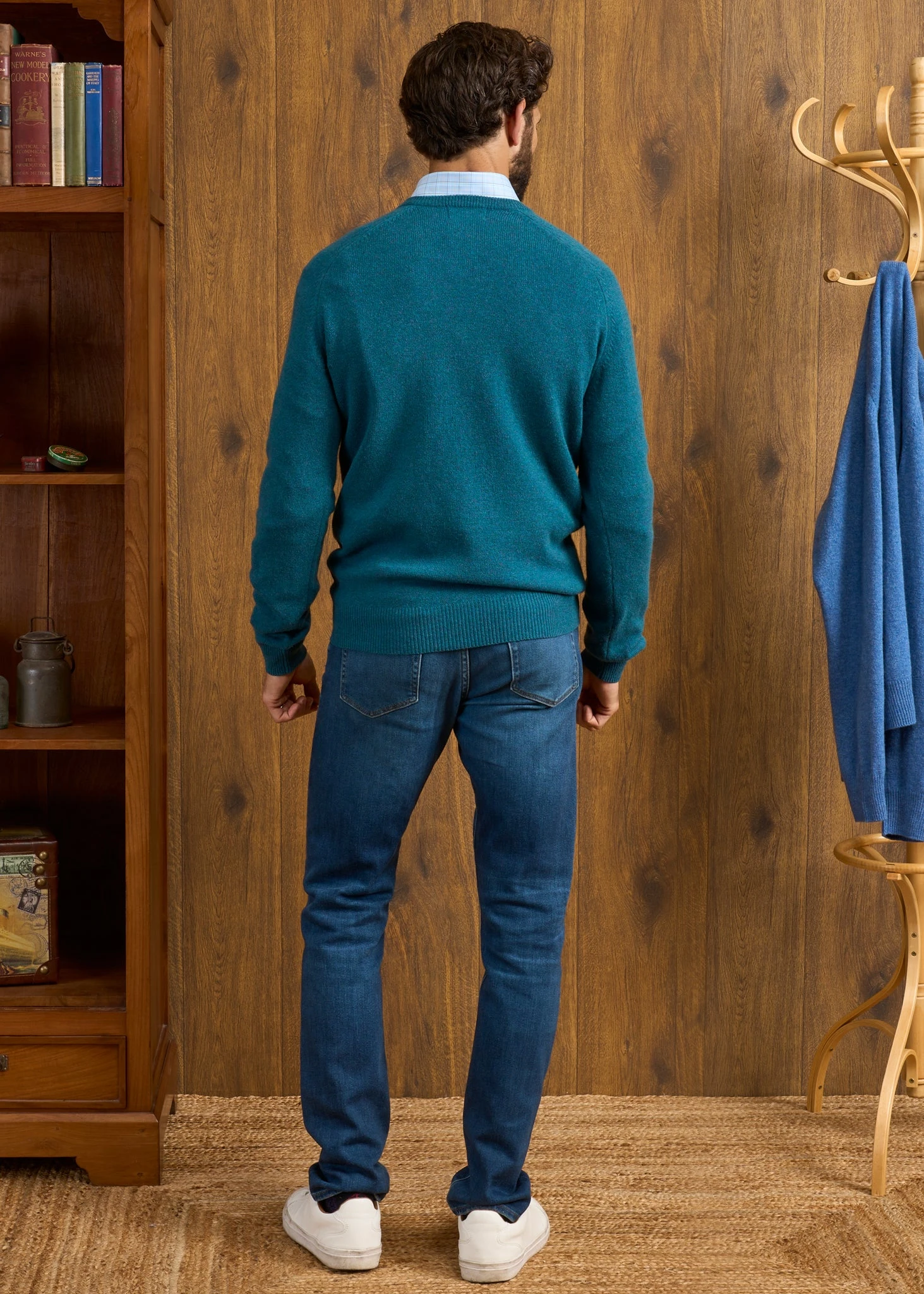 Hampshire Lambswool Jumper In Grecian Sea - Classic Fit 4 Hampshire Lambswool Jumper In Grecian Sea - Classic Fit - Image 4