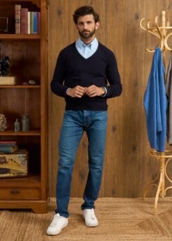 Hampshire Lambswool Jumper In Navy - Classic Fit -Alan Paine Fashion Store Hampshire Lambswool Jumper Navy 1