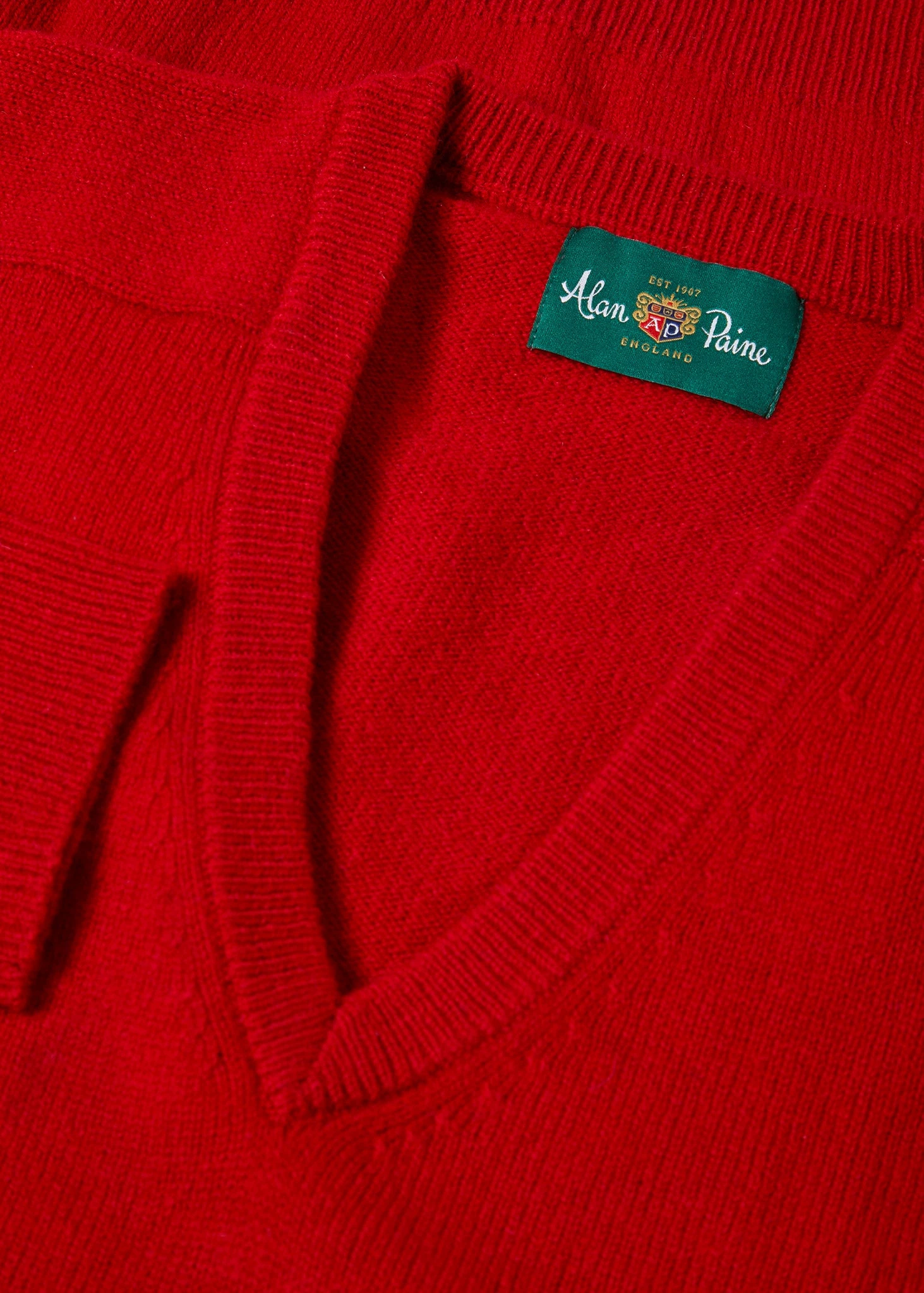 Kilsyth Men's Lambswool Jumper In Dubonnet - Regular Fit 4 Kilsyth Men's Lambswool Jumper In Dubonnet - Regular Fit - Image 4