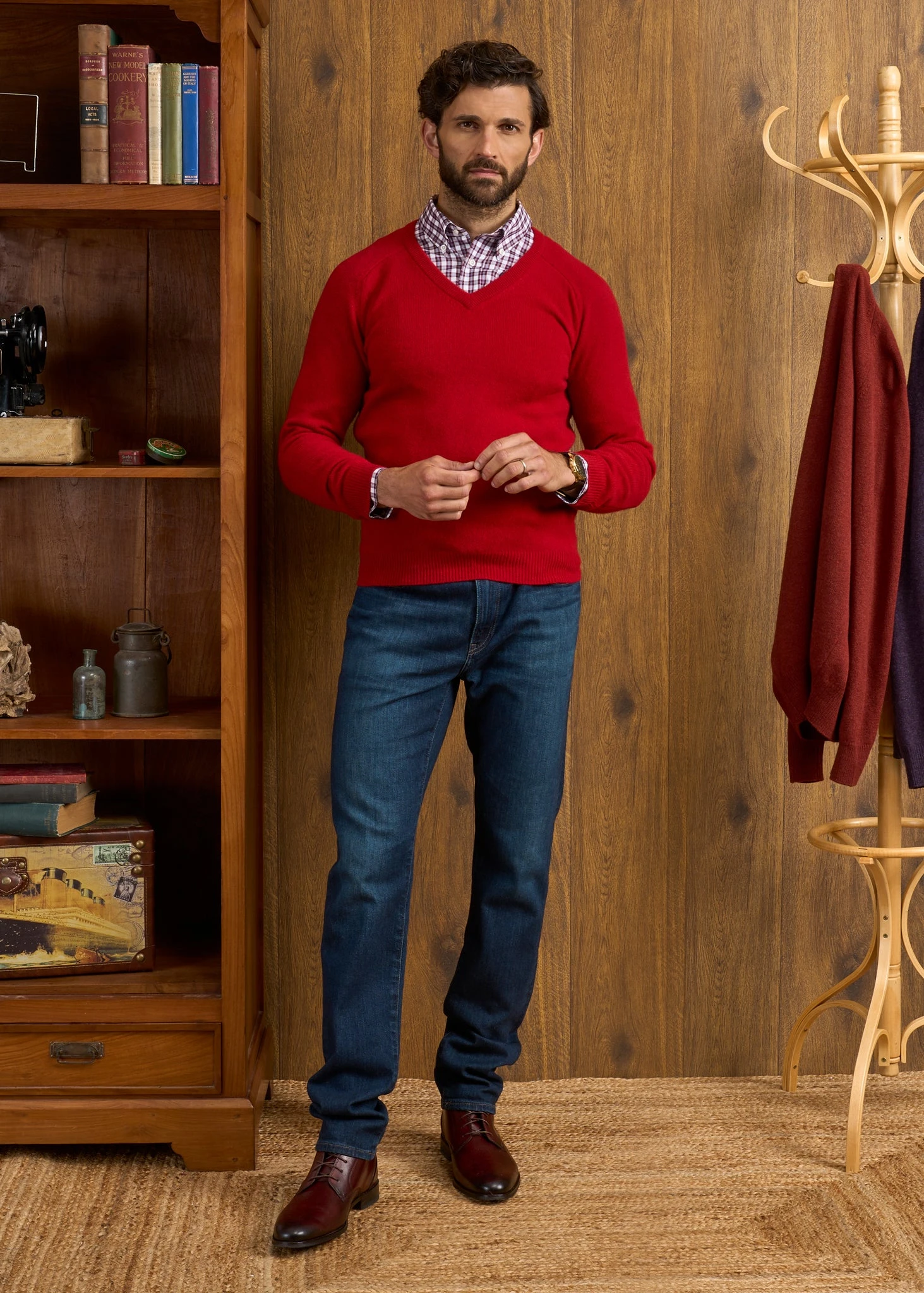 Kilsyth Men's Lambswool Jumper In Dubonnet - Regular Fit 2 Kilsyth Men's Lambswool Jumper In Dubonnet - Regular Fit - Image 2