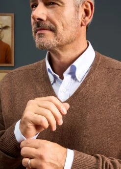 Hampshire Lambswool Jumper In Tobacco - Classic Fit -Alan Paine Fashion Store Lambswool Saddle Shoulder Tobacco Jumper 3