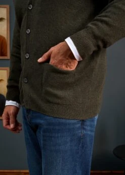 Cornwall Lambswool Cardigan In Seaweed - Classic Fit 8 Cornwall Lambswool Cardigan In Seaweed - Classic Fit -Alan Paine Fashion Store Mens Lambswool Cardigan Dark Green 2