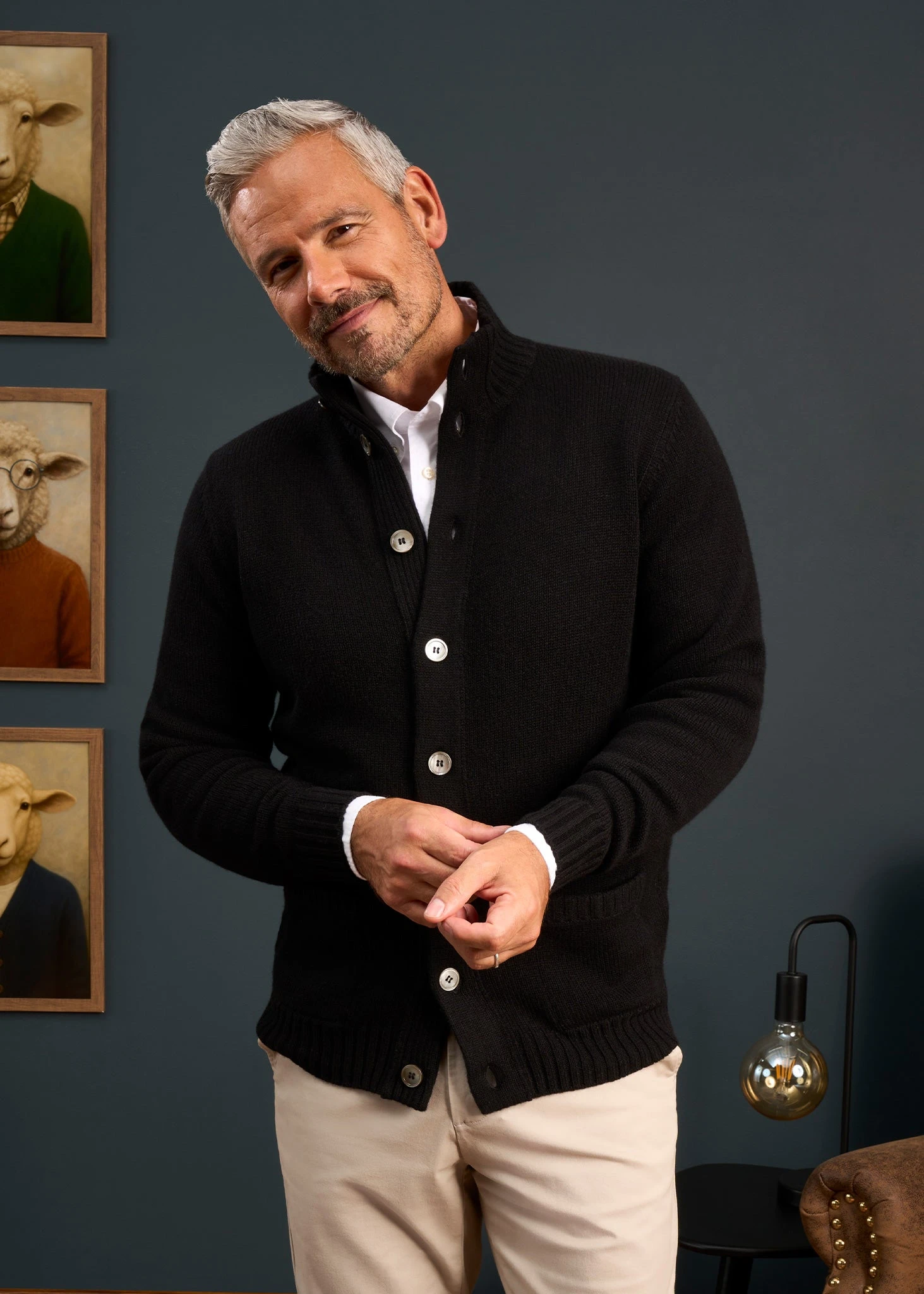 Landford Men's Lambswool Buttoned Jumper In Black - Regular Fit 2 Landford Men's Lambswool Buttoned Jumper In Black - Regular Fit - Image 2