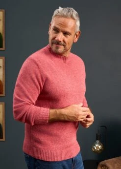 Kinnadie Supersoft Shetland Jumper In Red Clover- Regular Fit 7 Kinnadie Supersoft Shetland Jumper In Red Clover- Regular Fit -Alan Paine Fashion Store Mens Shetland Wool Jumper Pink Red 1
