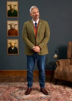 Combrook Men's Tweed Sports Blazer In Reed - Regular Fit -Alan Paine Fashion Store Mens Tweed Blazer Green Red Check Combrook 2