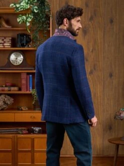 Surrey Tweed Lined Blazer In Navy Check - Regular Fit 10 Surrey Tweed Lined Blazer In Navy Check - Regular Fit -Alan Paine Fashion Store Navy Check Tweed Blazer 4