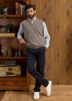Norfolk Men's Lambswool Slipover In Vole - Classic Fit -Alan Paine Fashion Store Nofolk Lambswool Slipover Vole 2