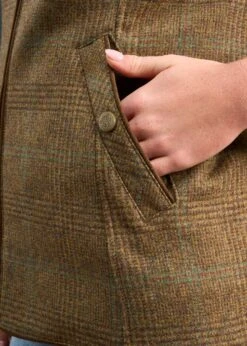 Surrey Ladies Tweed Gilet In Marsh -Alan Paine Fashion Store Surrey Ladies Tweed Gilet Marsh 2