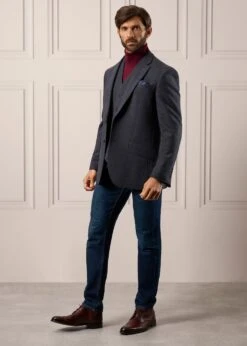 Surrey Men's Tweed Lined Country Waistcoat In Blue - Regular Fit 11 Surrey Men's Tweed Lined Country Waistcoat In Blue - Regular Fit -Alan Paine Fashion Store Tweed Waistcoat Mens Surrey Blue 6