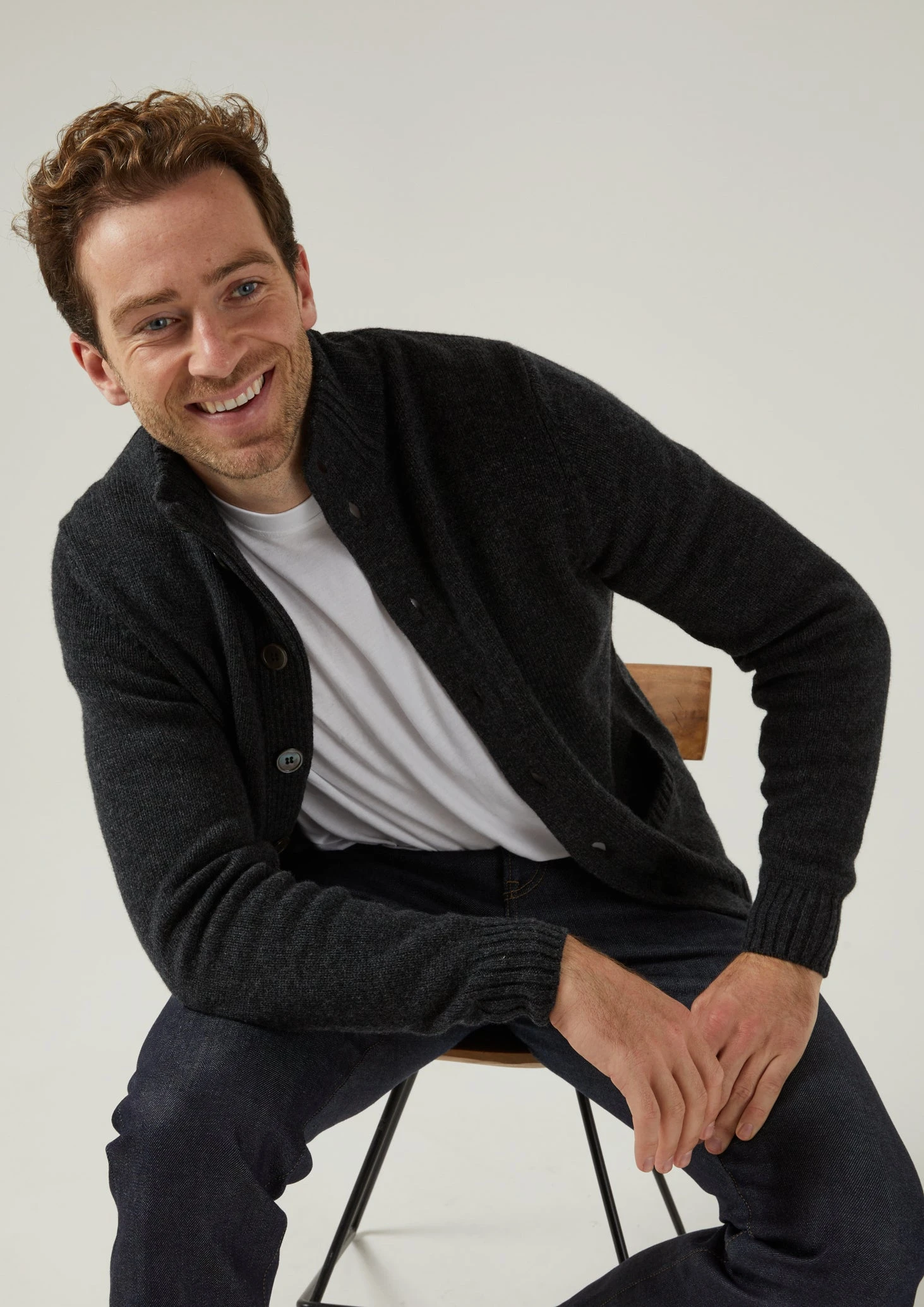 Landford Men's Lambswool Buttoned Jumper In Charcoal - Regular Fit 6 Landford Men's Lambswool Buttoned Jumper In Charcoal - Regular Fit - Image 6