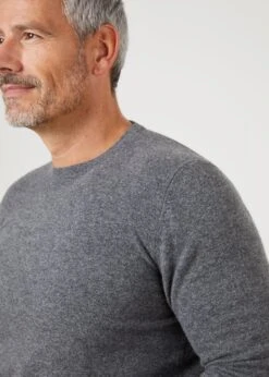 Brisbane Geelong Wool Jumper In Derby - Regular Fit -Alan Paine Fashion Store mens geelong wool jumper derby 3